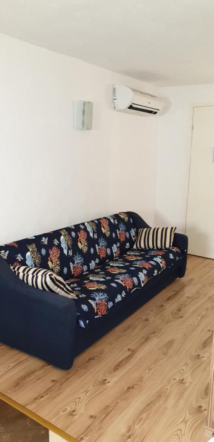 Apartment Rafael Сен Екстериор снимка