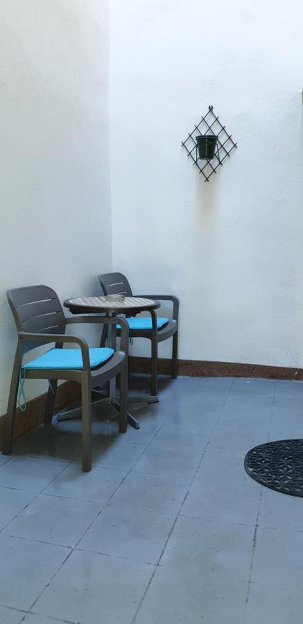 Apartment Rafael Сен Екстериор снимка